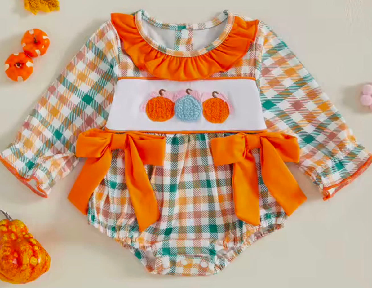 French Knot (Textured) Plaid Ruffle Pumpkin Bubble